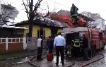 Geyve'de yangın korkuttu