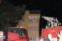 Alifuatpaşa’da Üç Katlı Binanın Teras Katı Yandı