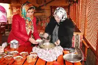Yalçın’dan Öğrencilere Aşure