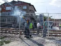 Geçit Tamamen Kapatıldı