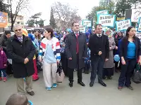 Geyve'de Otizm  Farkındalık Yürüyüşü Yapıldı