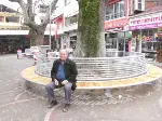 Çınar Ağaçlarının Etrafına Bank Yapıldı