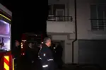 Binanın çatısında çıkan yangın korku dolu anlar yaşattı