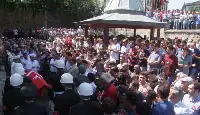 Şehit Özgen Dualarla Uğurlandı