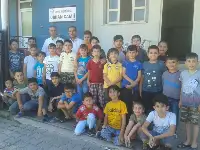Orhan cami çocuklarla cıvıl cıvıl
