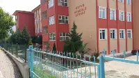 GEYVE'NİN GÖZDE OKULU