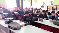 GEYVE ANADOLU LİSESİ OKUYOR