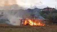 Alifuatpaşa'da baraka alev topuna döndü
