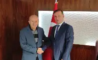 GEYVE'NİN YENİ BELEDİYE BAŞKANI ATALAY GÖREVİNE BAŞLADI