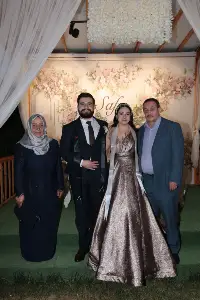 İLKNUR ÇAYLI ile TUNÇ DÜZEN NİŞANLANDI