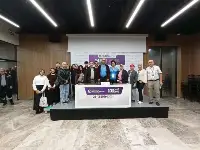 FERİDUN ESER KİTAPLARINI İMZALADI