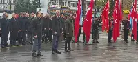 Geyve’de Öğretmenler Çelenk Koydu