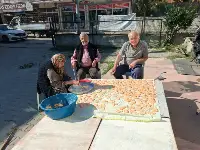 Geyve'de Geleneksel Tarhana Mesaisi
