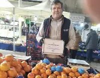 Örnek Pazarcı Hakan Çınar’a Teşekkür Belgesi